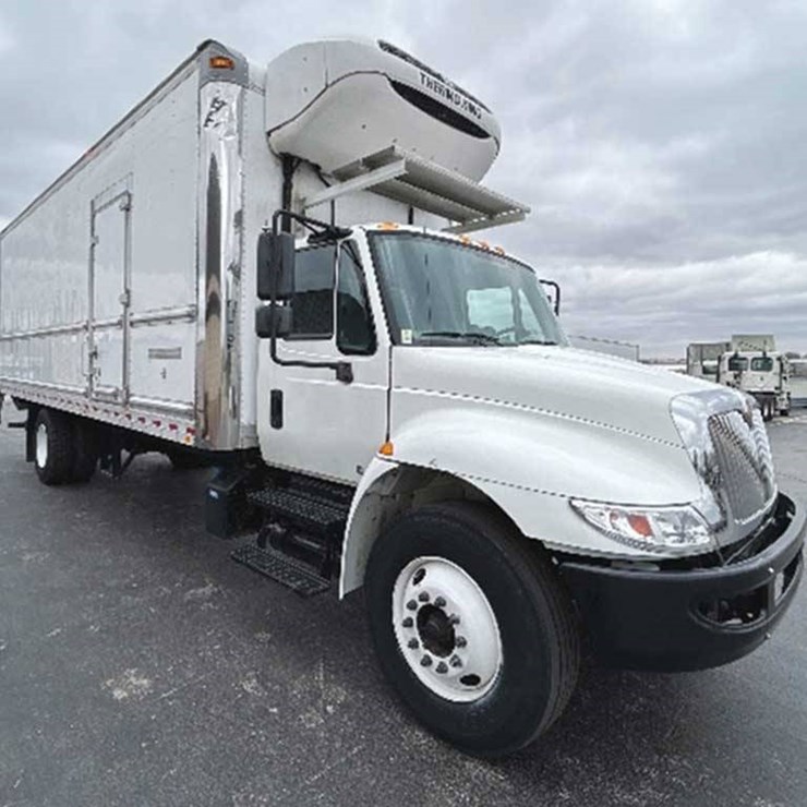 2019 INTERNATIONAL DURASTAR 4300