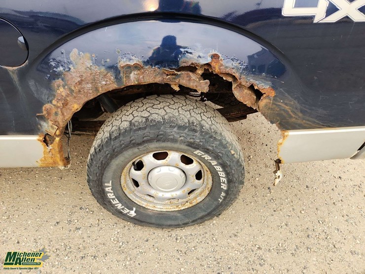 2010-ford-f150-image-38
