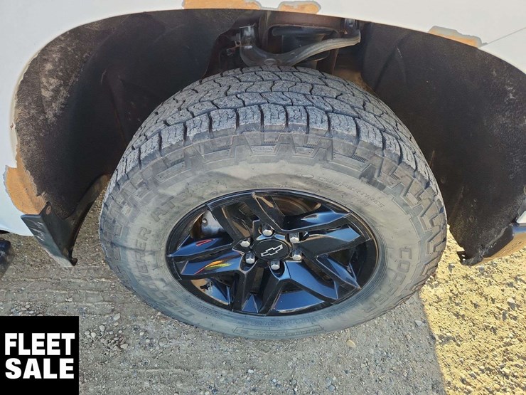 2020-chevrolet-silverado-1500-image-21