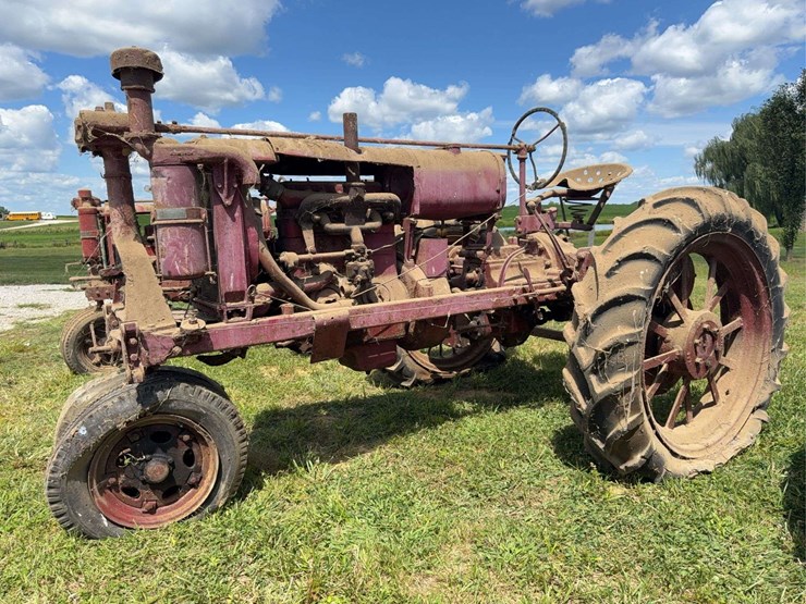 farmall-f-20-image-1