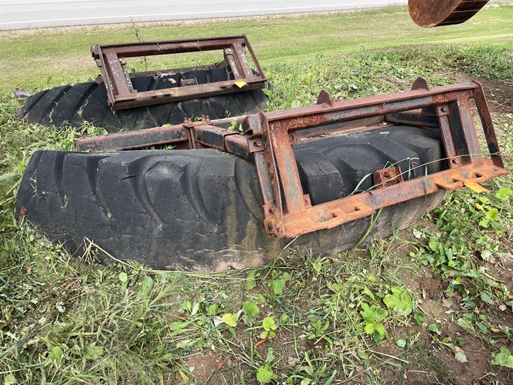 #1296-•-tire-yard-scraper-attachment-image-5