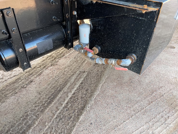 #2000-•-2020-international-roto-mix-mixed-ration-feed-truck-(has-tx-title)-(mosinee,-wi)-image-60