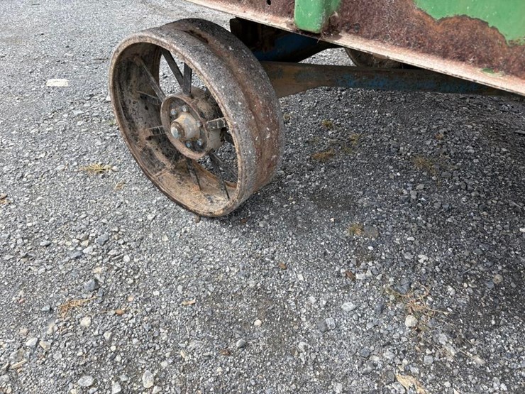 john-deere-714-image-8