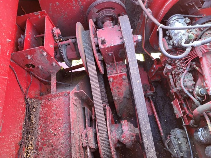 case-ih-1480-image-44