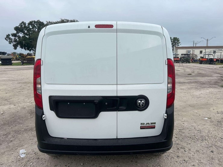 2018-ram-promaster-city-image-26