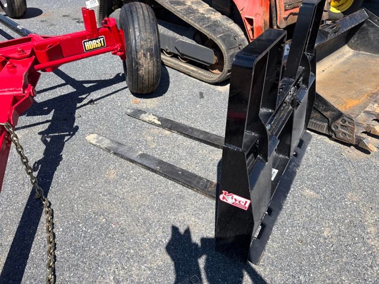 kivel-48in-pallet-fork-attachment-image-4