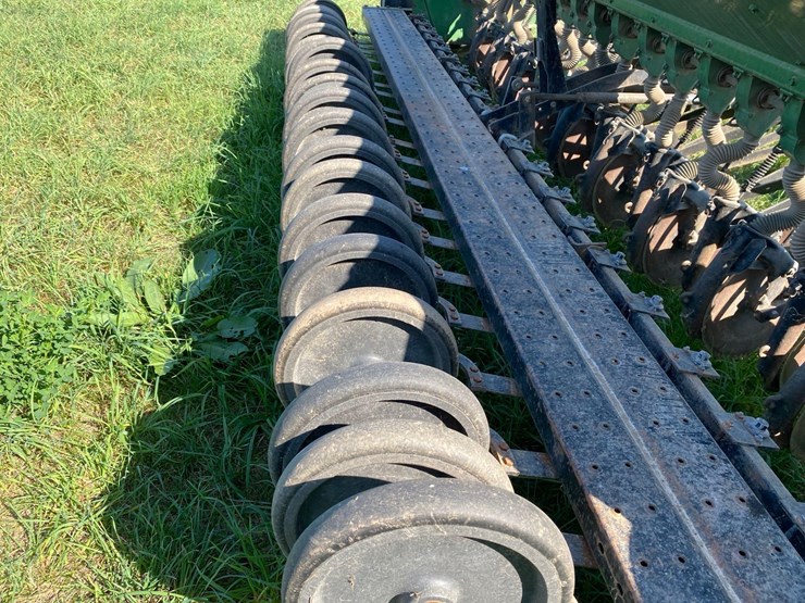john-deere-8200-image-13