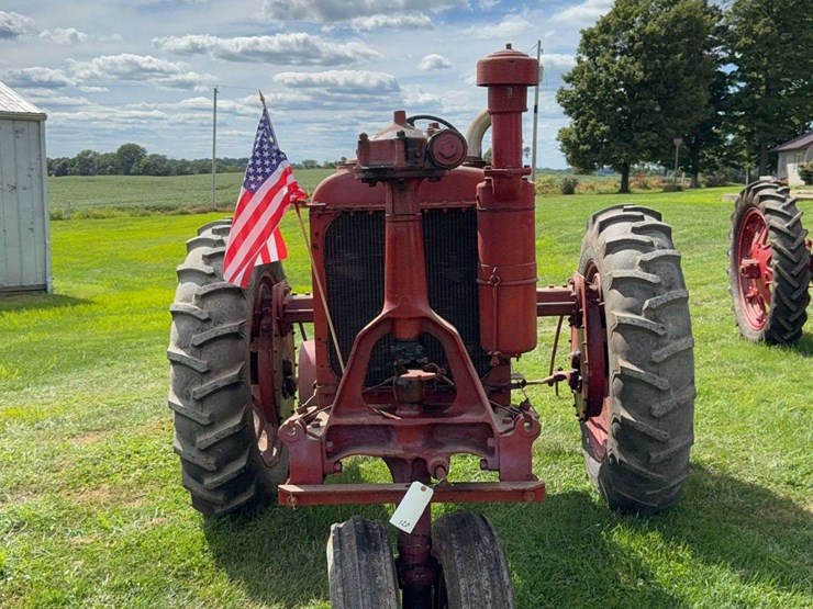 farmall-f-20-image-15