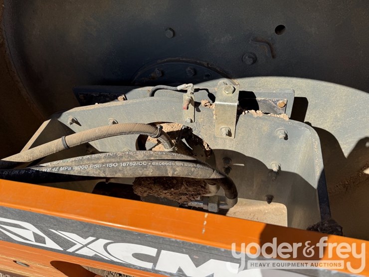 2018-xcmg-cv122pd-image-15