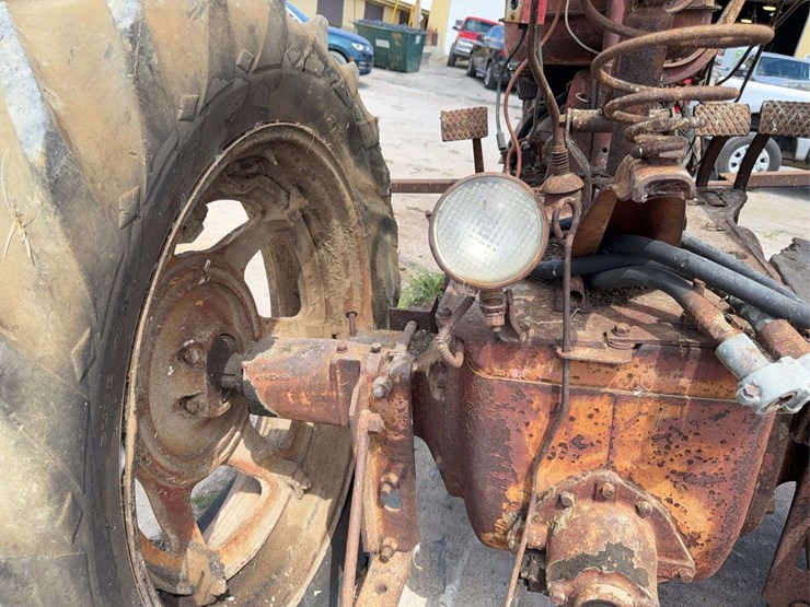 farmall-m-image-29
