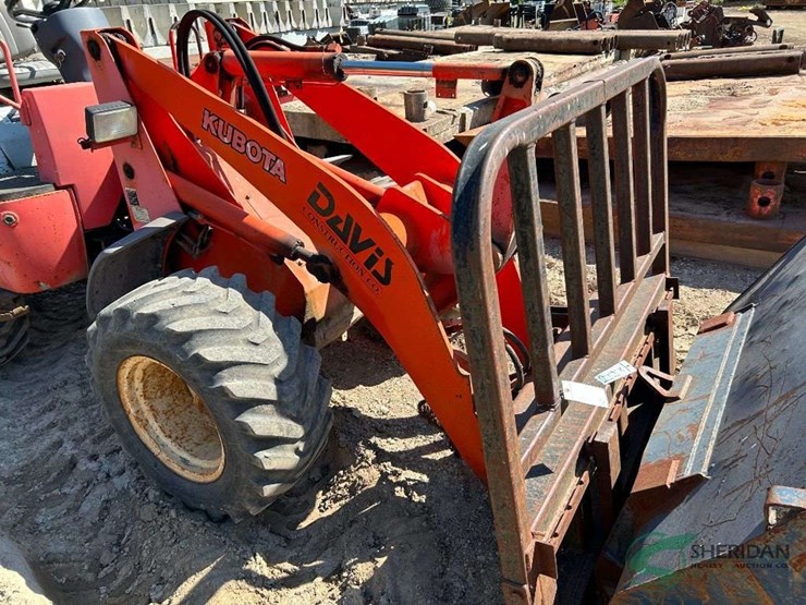 kubota-r520-image-9
