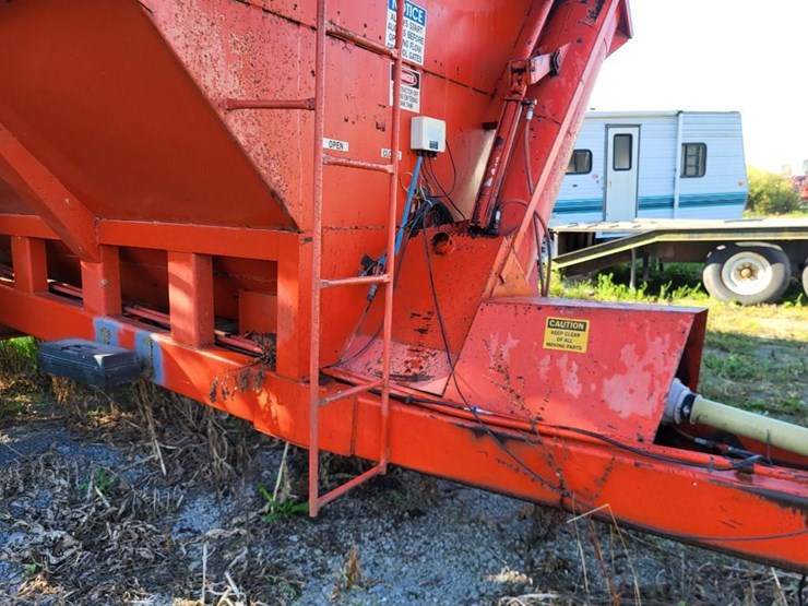 kilbros-1200-grain-cart-w/tarp-image-30