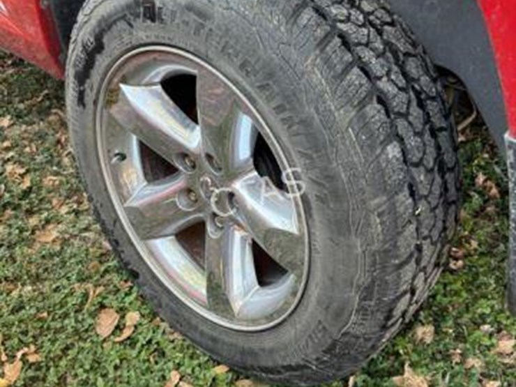 2016-dodge-ram-1500-image-12
