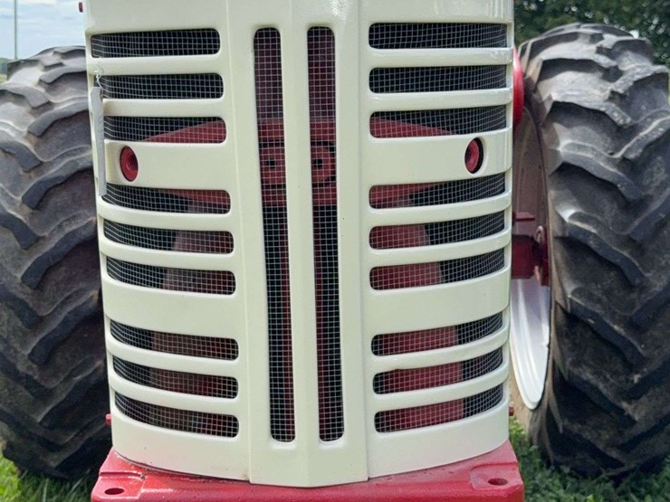 farmall-450-image-13