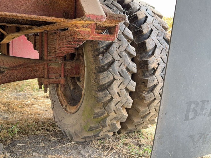 federal-grain-truck-image-22