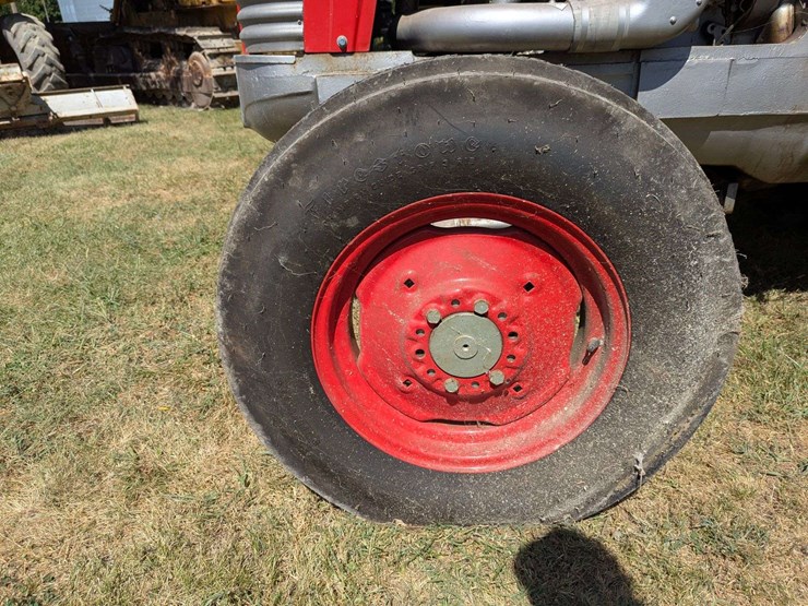 massey-ferguson-98-image-18