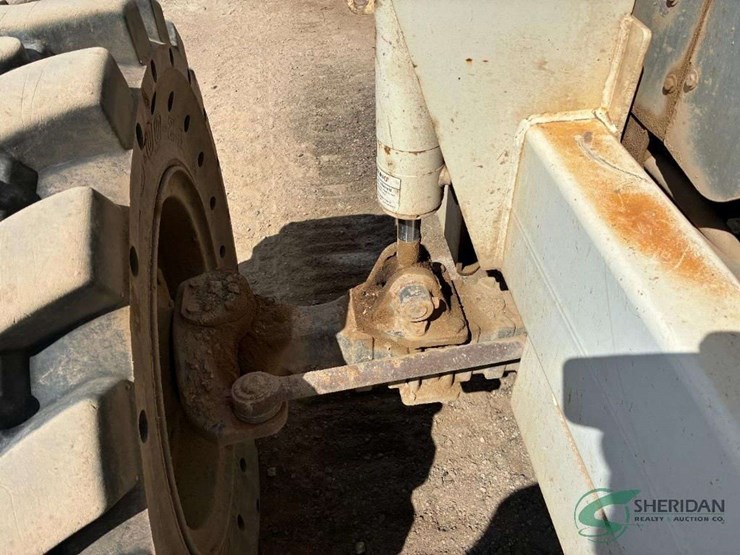 terex-th844c-image-27