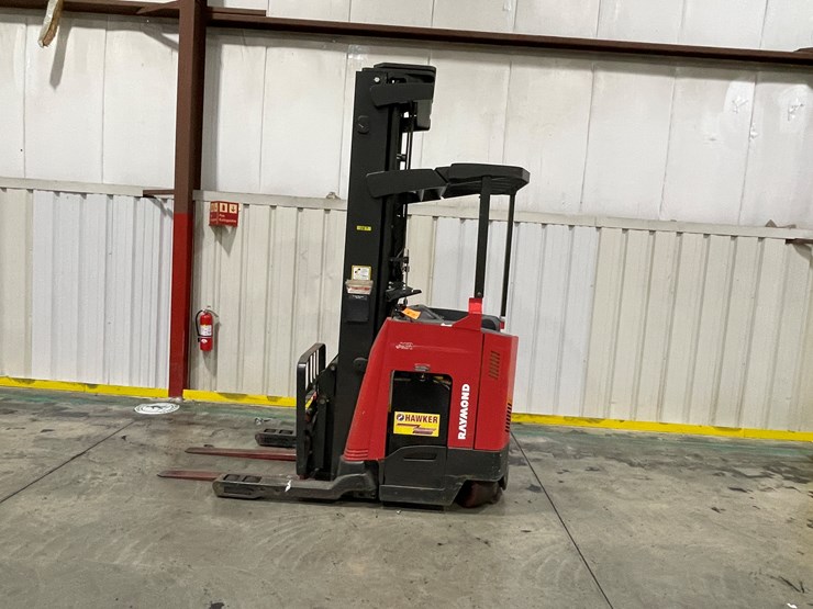 #7153-•-raymond-electric-forklift-image-7