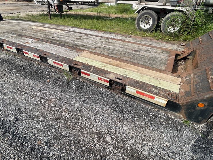 #3032-•-landoll-hauler-lowboy-trailer-(has-wi-title)-(denmark,-wi)-image-26