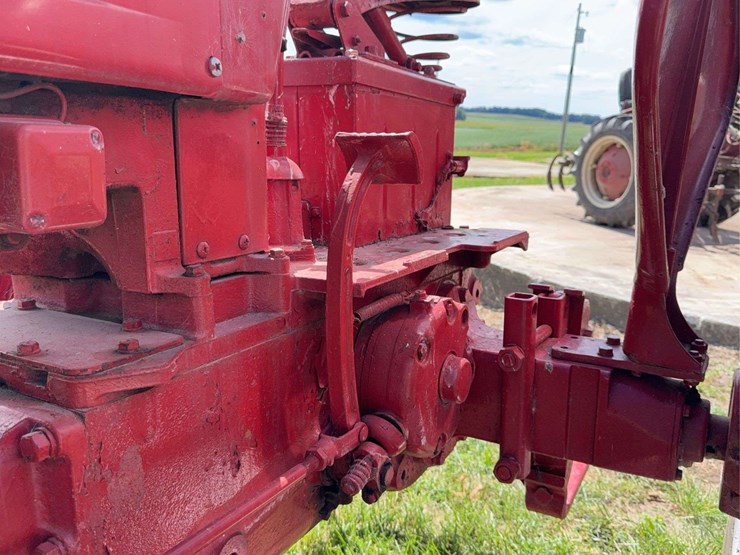 farmall-300-image-58