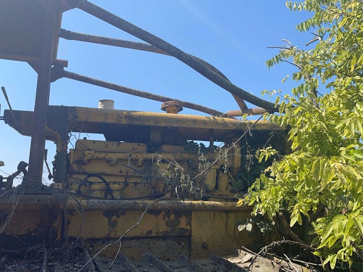 caterpillar-d8-image-15