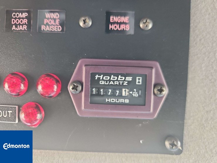 2004-freightliner-m2-106-s/a-emergency-support-truck-image-18