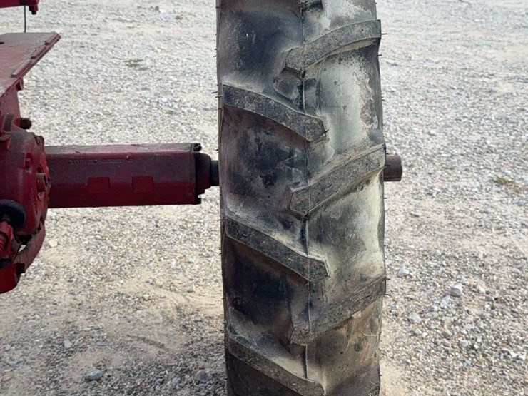 farmall-super-c-image-19
