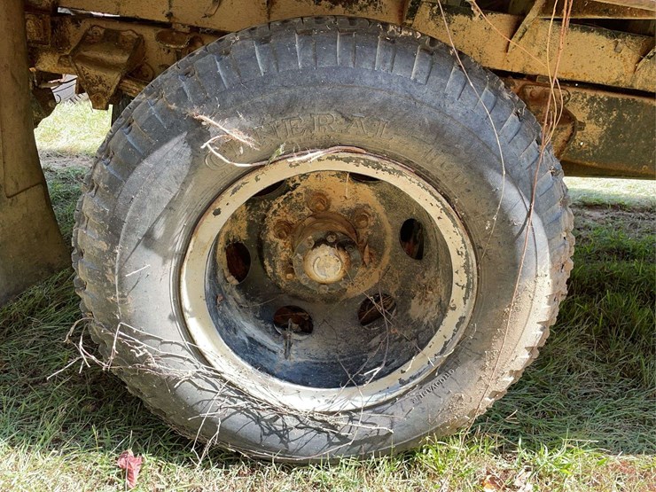 ford-600-image-23