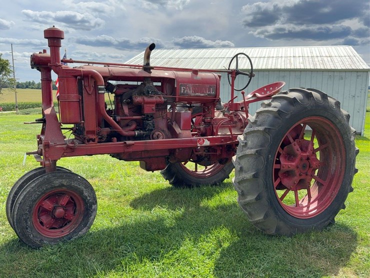 farmall-f-20-image-11