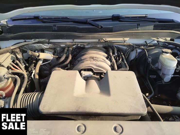 2015-chevrolet-silverado-1500-image-21
