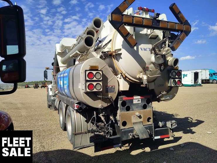2010-international-workstar-7500-image-3