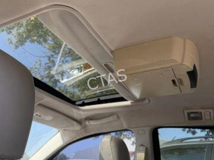 chrysler-pacifica-image-16