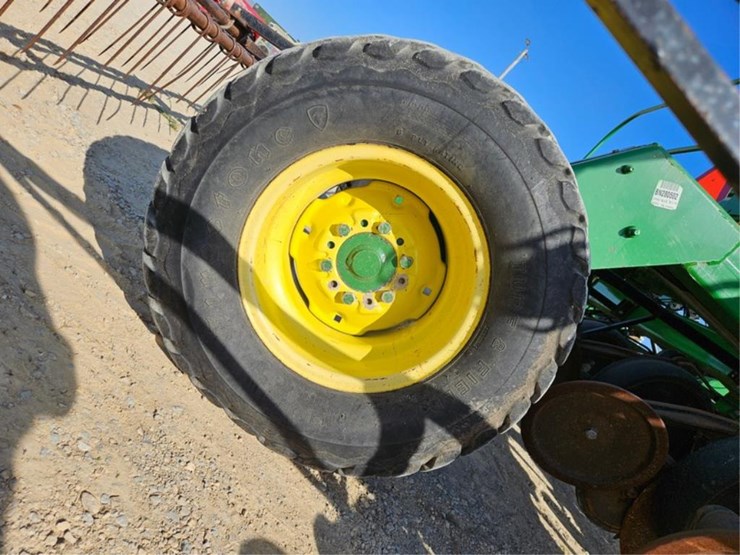 2022-john-deere-1590-image-54