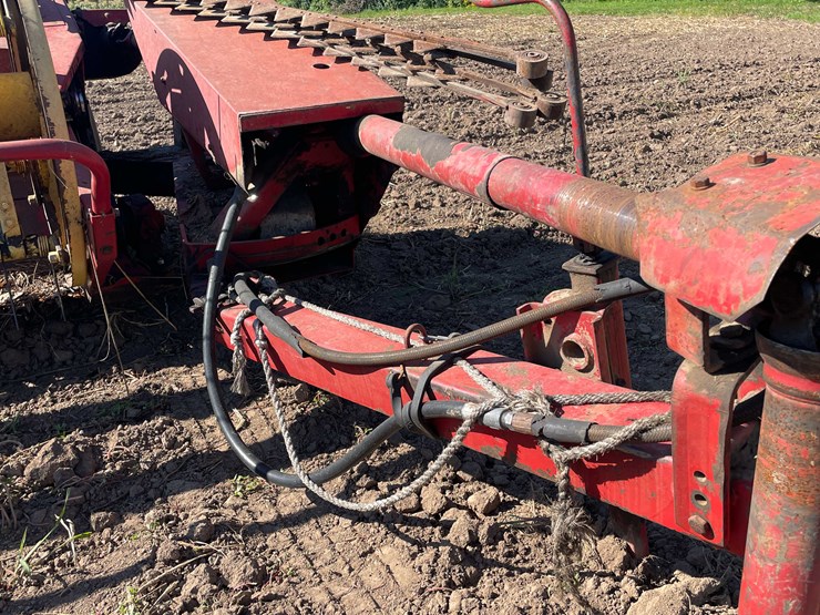 new-holland-469-image-8