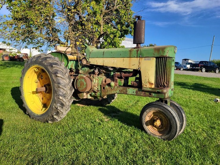 john-deere-630-image-1