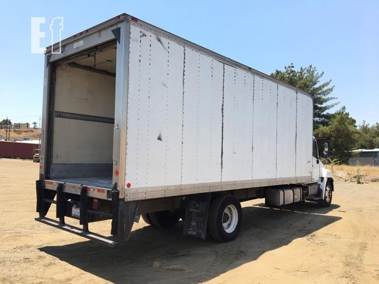 2013-hino-338-image-3