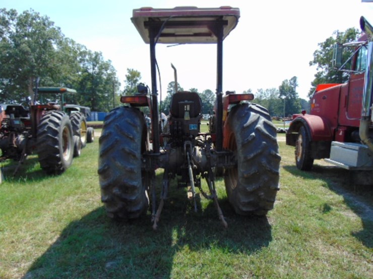 massey-ferguson-383-image-9