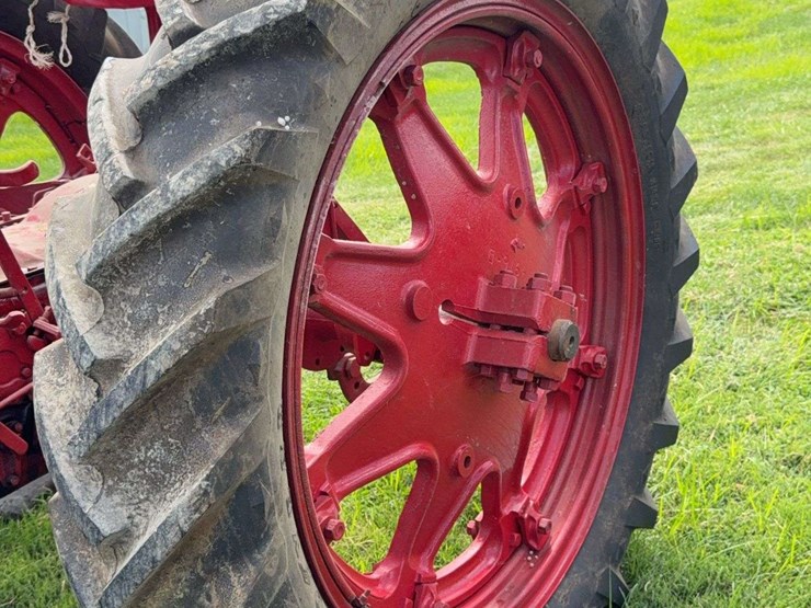 farmall-f-14-image-25