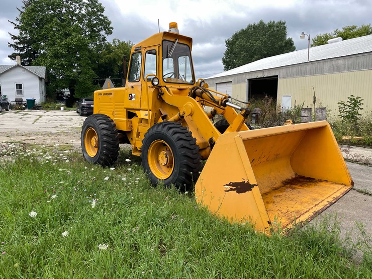 #1108-•-hough-60-b-payloader-(located-in-appleton,-wi)-image-4