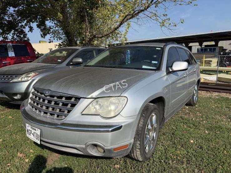 chrysler-pacifica-image-1