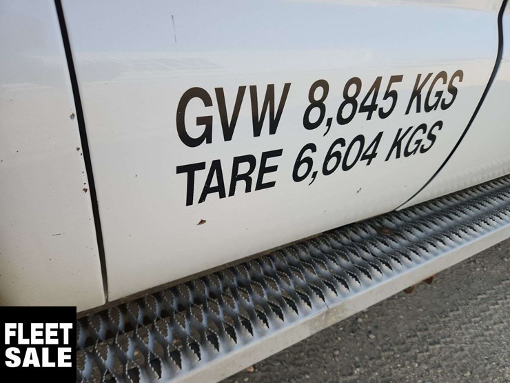 2016-ford-f550-image-57