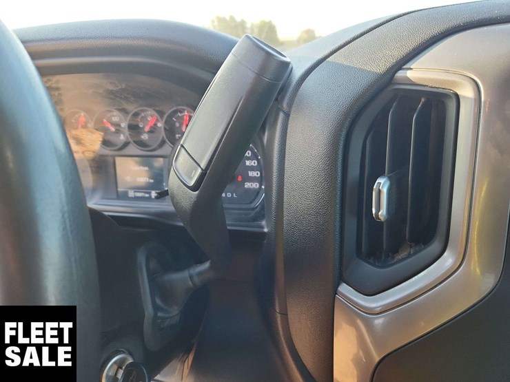 2020-chevrolet-silverado-1500-image-10