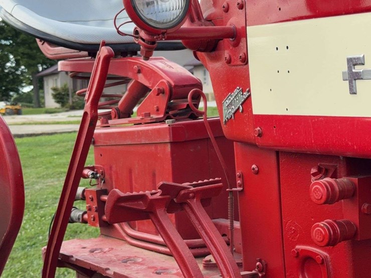 farmall-450-image-59