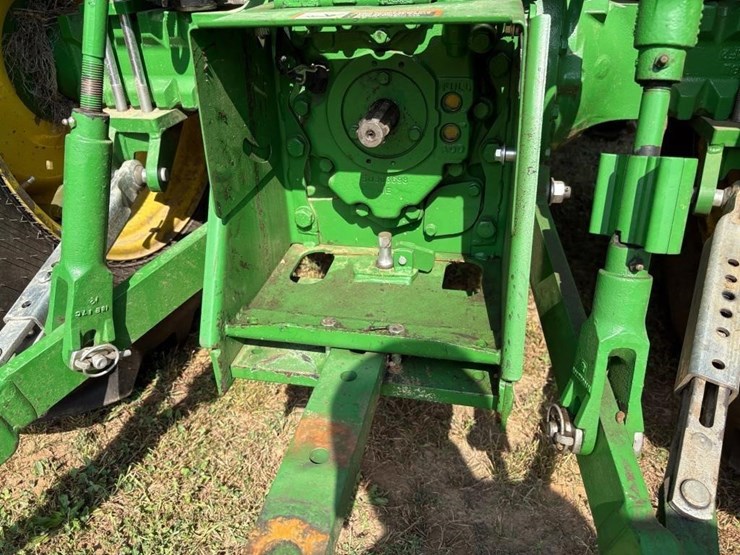 2018-john-deere-5075e-image-14