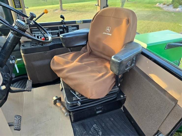 john-deere-8970-image-28