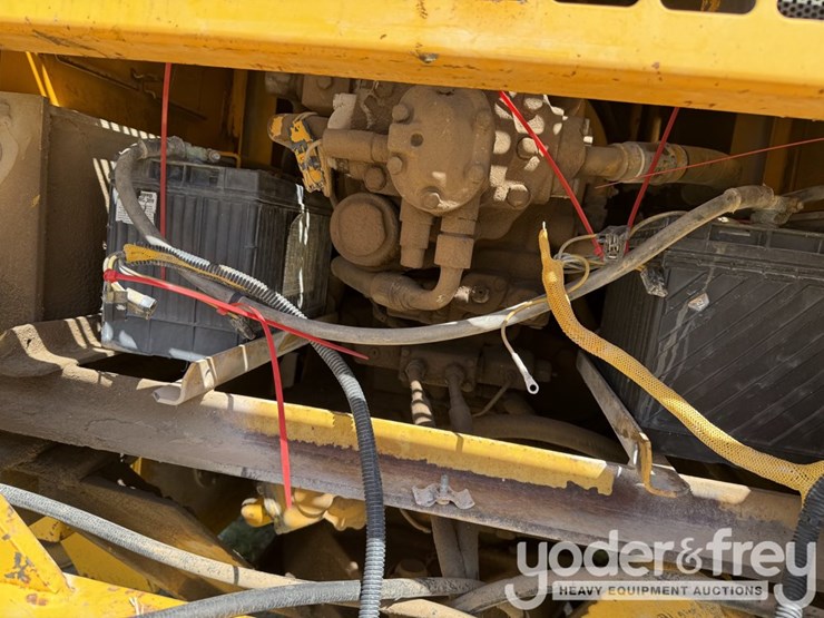 deere-672b-image-16