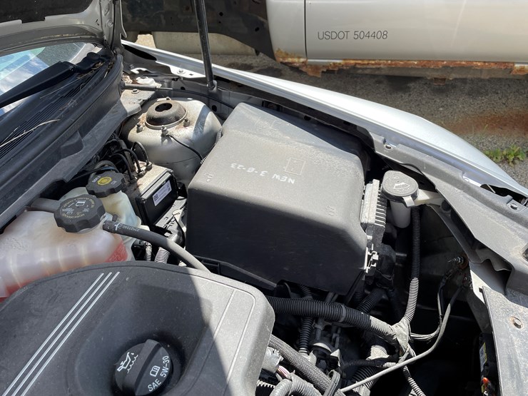 #8006-•-2009-chevy-malibu-car-(with-wi-title)-image-27