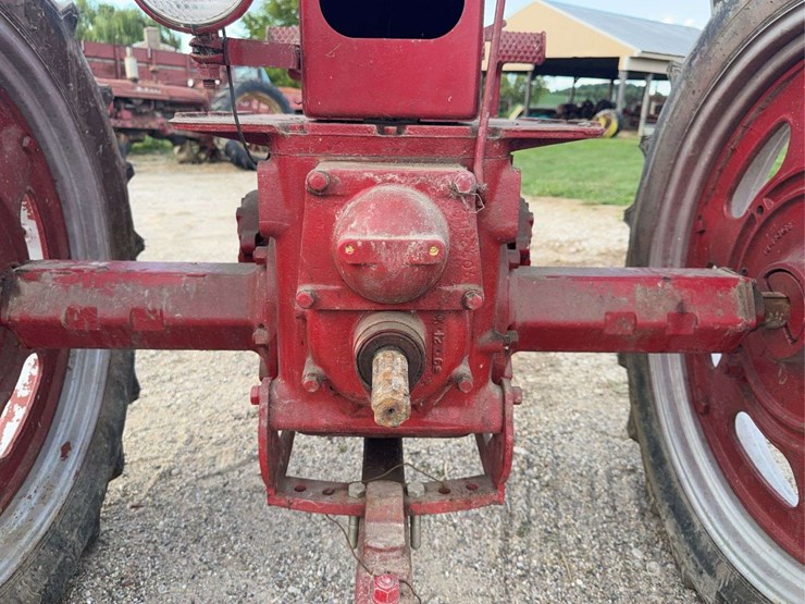 farmall-super-c-image-32