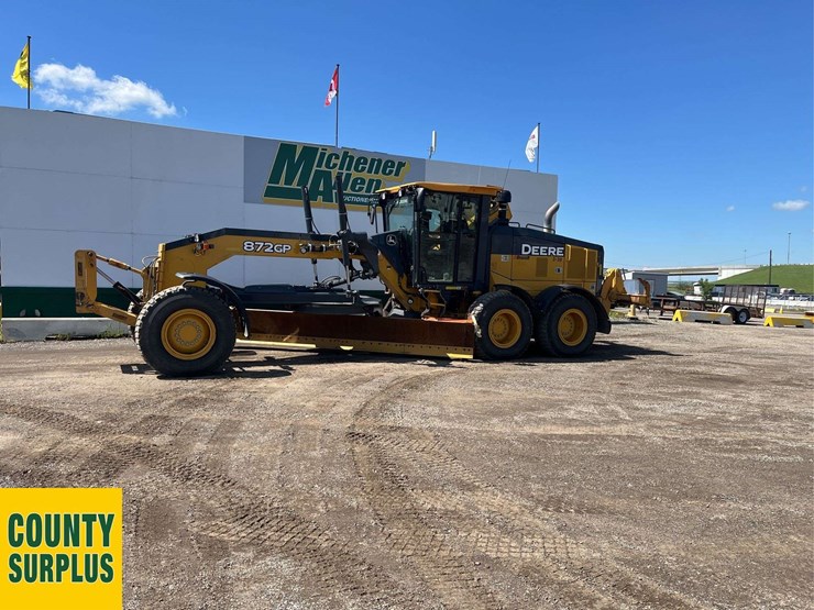 2019-deere-872gp-image-1