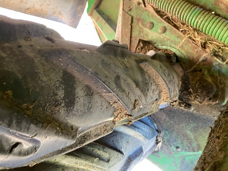 john-deere-635-image-22